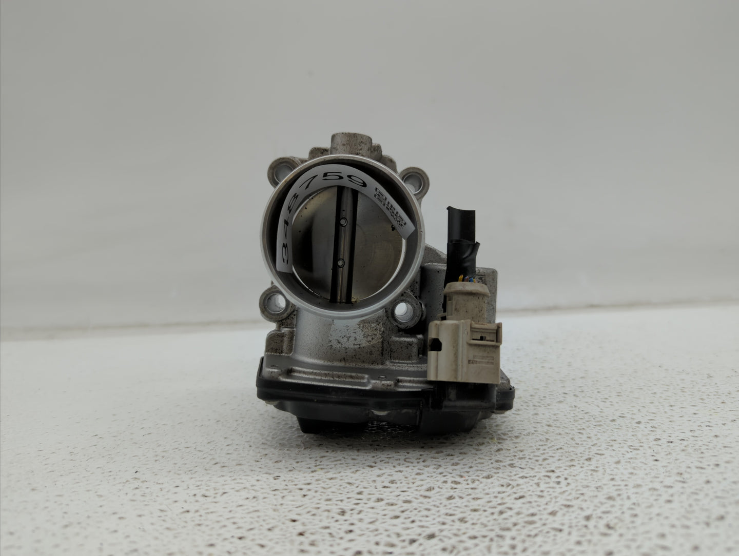 2017-2019 Ford Escape Throttle Body P/N:DS7G-9F991-BB DS7G-9E991-BB, DS7G-9F991-CA Fits Fits 2014 2015 2016 2017 2018 2019 O