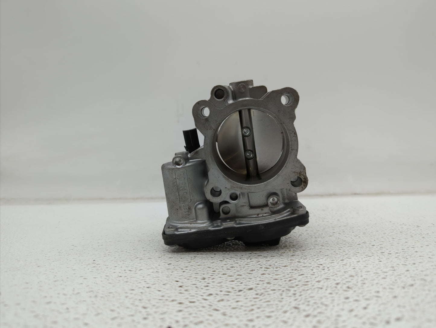2017-2019 Ford Escape Throttle Body P/N:DS7G-9F991-BB DS7G-9E991-BB, DS7G-9F991-CA Fits Fits 2014 2015 2016 2017 2018 2019 O