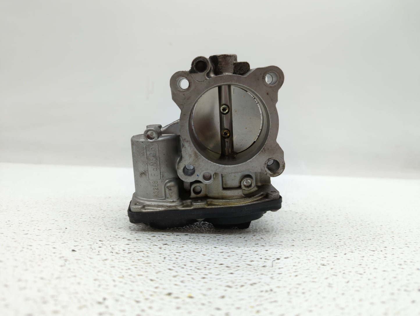 2017-2019 Ford Escape Throttle Body P/N:DS7G-9F991-BB DS7G-9E991-BB, DS7G-9F991-CA Fits Fits 2014 2015 2016 2017 2018 2019 O