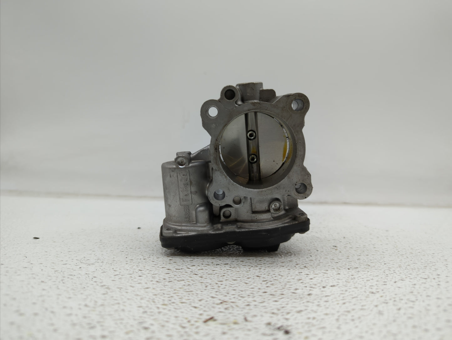2017-2019 Ford Escape Throttle Body P/N:DS7G-9F991-BB DS7G-9E991-BB, DS7G-9F991-CA Fits Fits 2014 2015 2016 2017 2018 2019 O