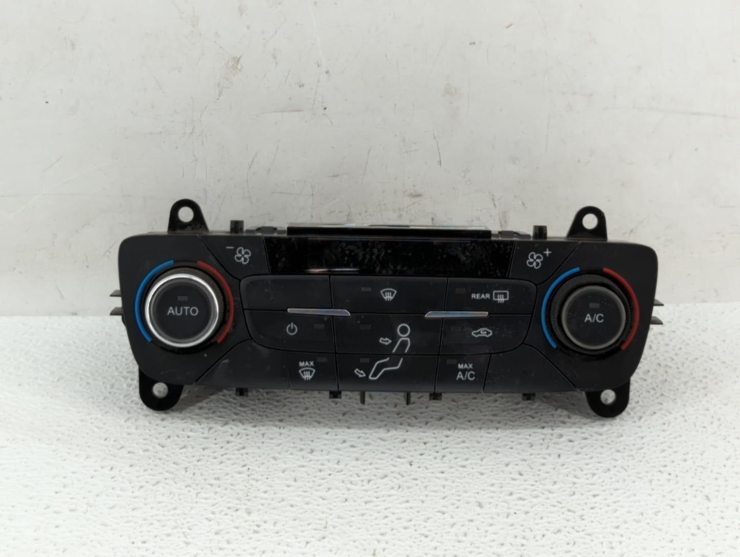 2017 Ford Escape Climate Control Module Temperature AC/Heater Replacement P/N:GJ5T-18C612-EA GJ5T-18C612-FA Fits OEM Used Au