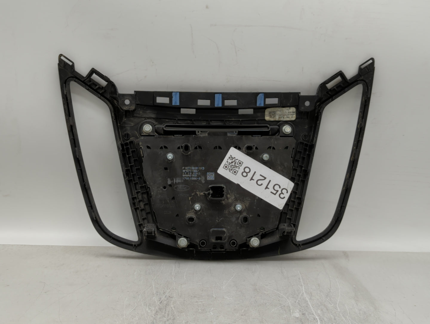 2017-2019 Ford Escape Radio Control Panel - Oemusedautoparts1.com