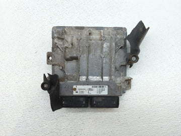 2017-2019 Ford Escape PCM Engine Control Computer ECU ECM PCU OEM P/N:HJ5A-12A650-MA Fits Fits 2017 2018 2019 OEM Used Auto 
