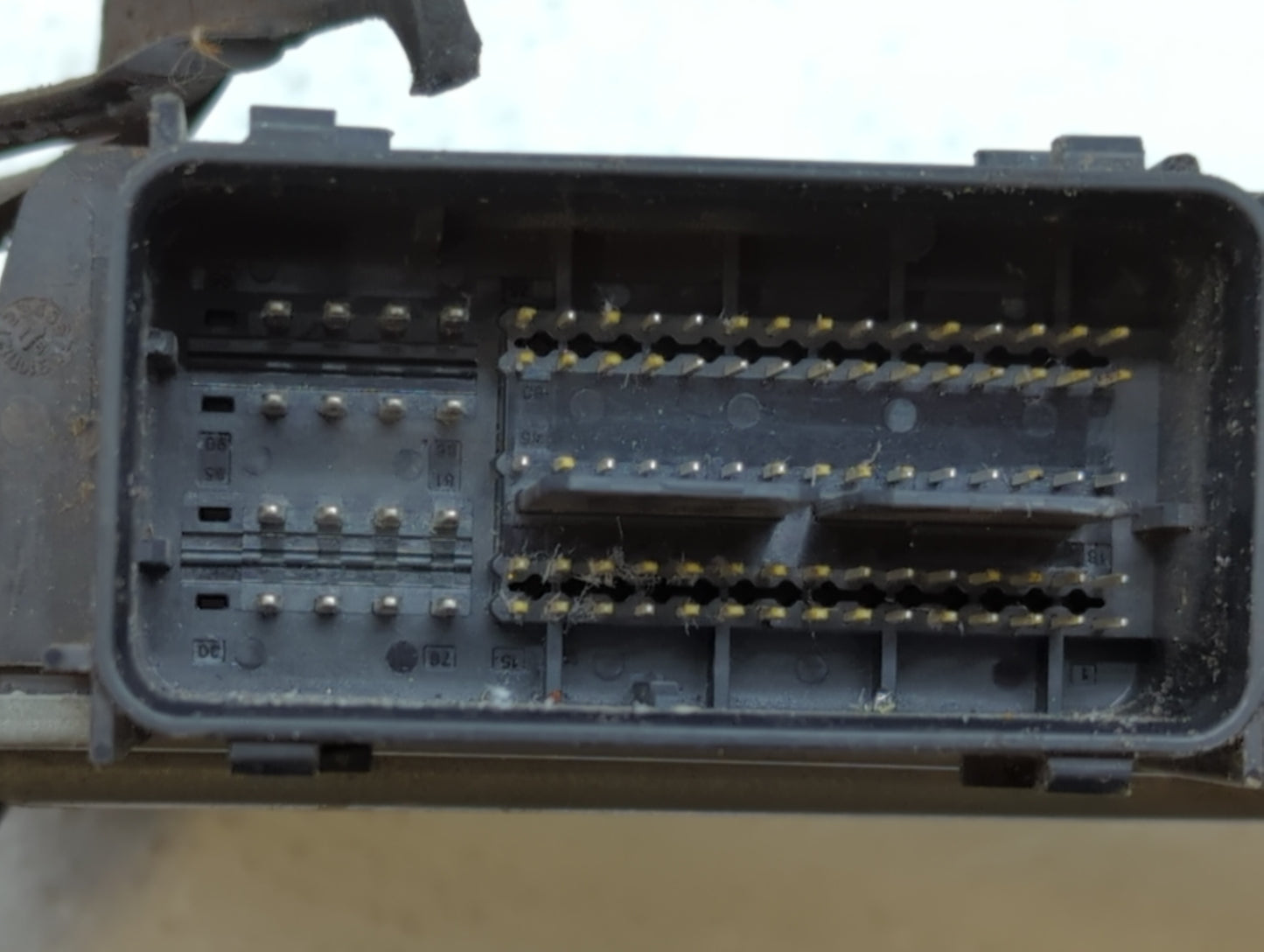 2017-2019 Ford Escape PCM Engine Control Computer ECU ECM PCU OEM P/N:HJ5A-12A650-MA Fits Fits 2017 2018 2019 OEM Used Auto 