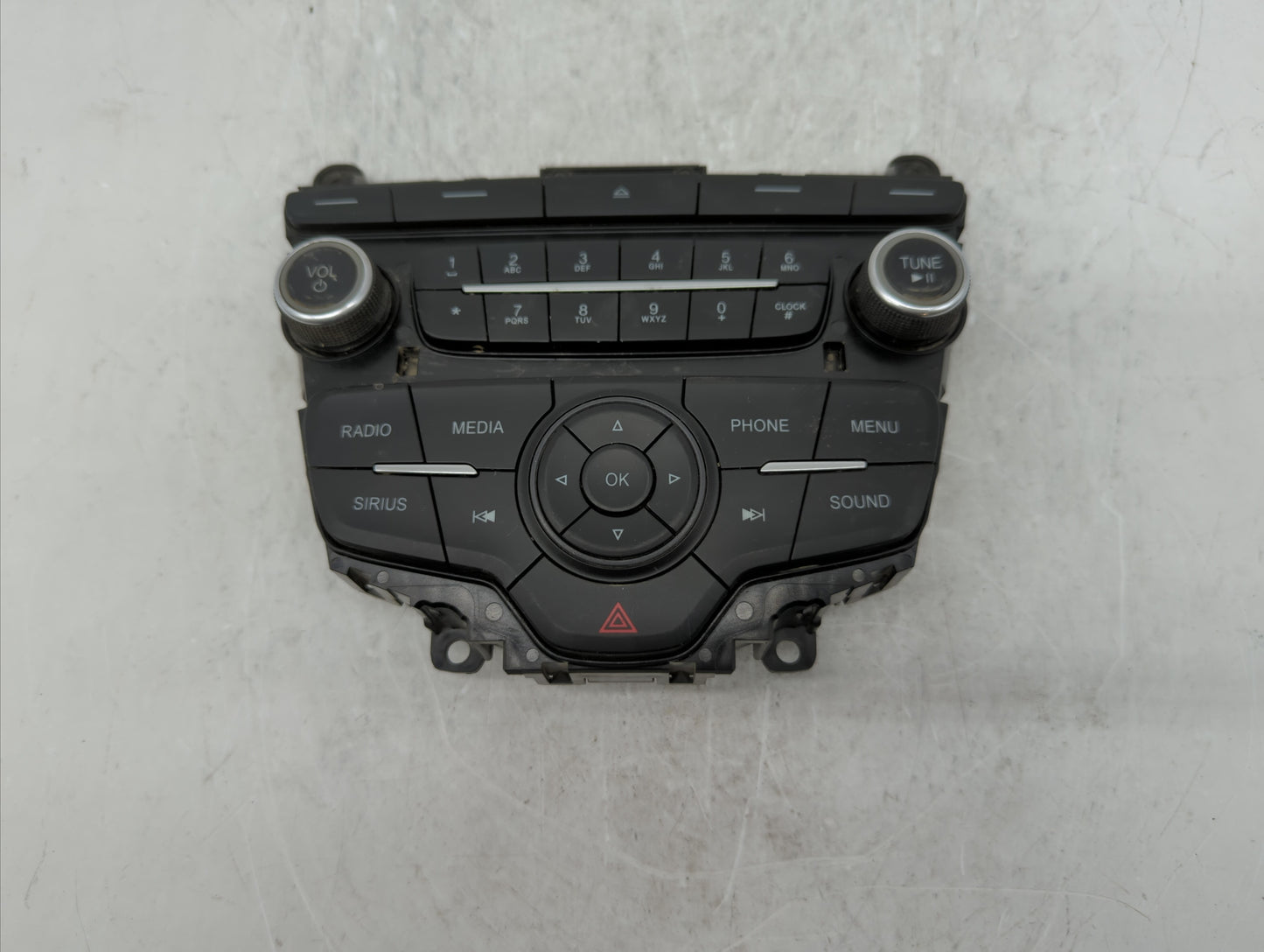 2017-2019 Ford Escape Am Fm Cd Player Radio Receiver - Oemusedautoparts1.com