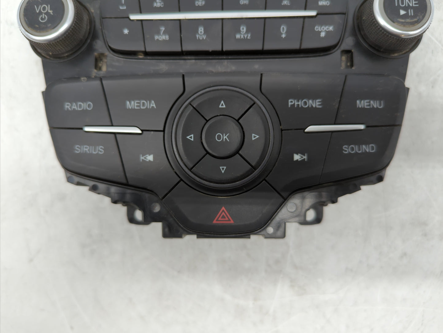 2017-2019 Ford Escape Am Fm Cd Player Radio Receiver - Oemusedautoparts1.com
