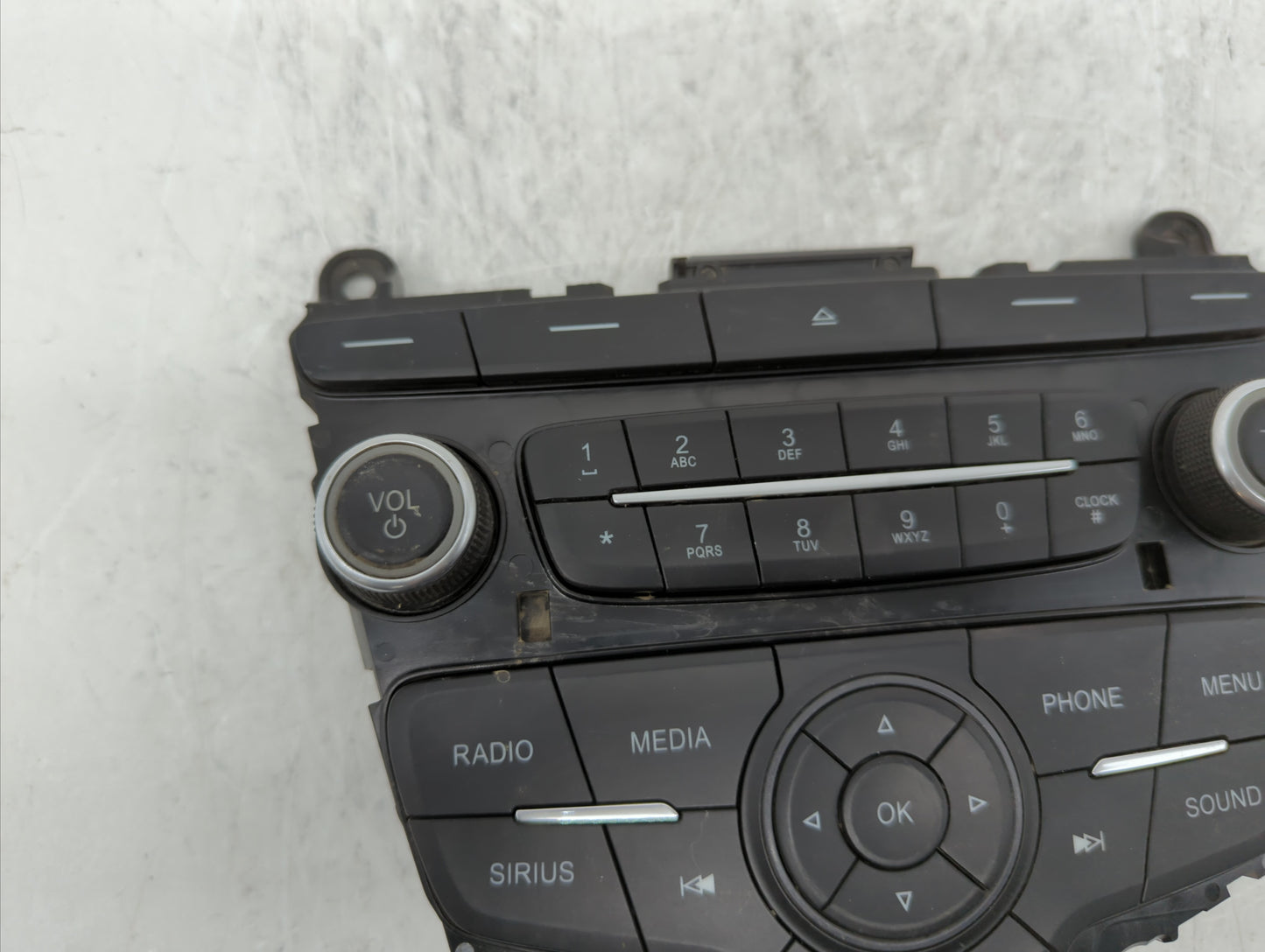 2017-2019 Ford Escape Am Fm Cd Player Radio Receiver - Oemusedautoparts1.com