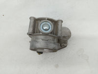 2013-2019 Ford Escape Throttle Body P/N:DS7E-9F991-AK DS7E-9F991-AD Fits Fits 2013 2014 2015 2016 2017 2018 2019 2020 OEM Us