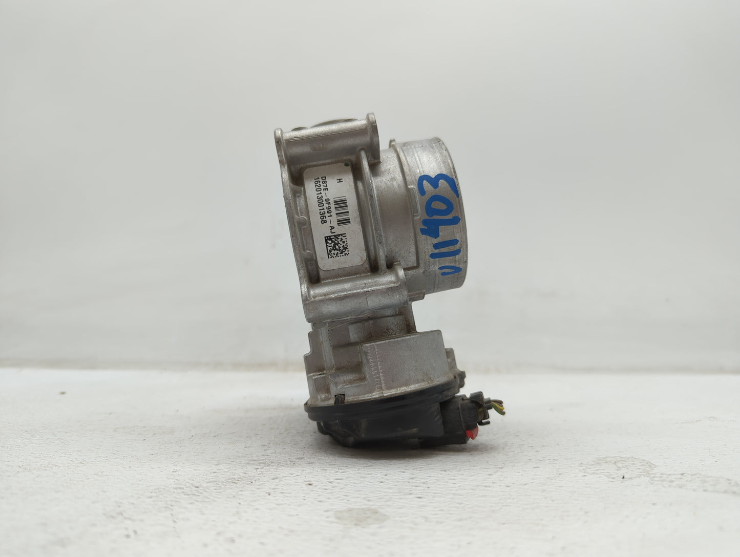 2013-2019 Ford Escape Throttle Body P/N:DS7E-9F991-AK DS7E-9F991-AD Fits Fits 2013 2014 2015 2016 2017 2018 2019 2020 OEM Us