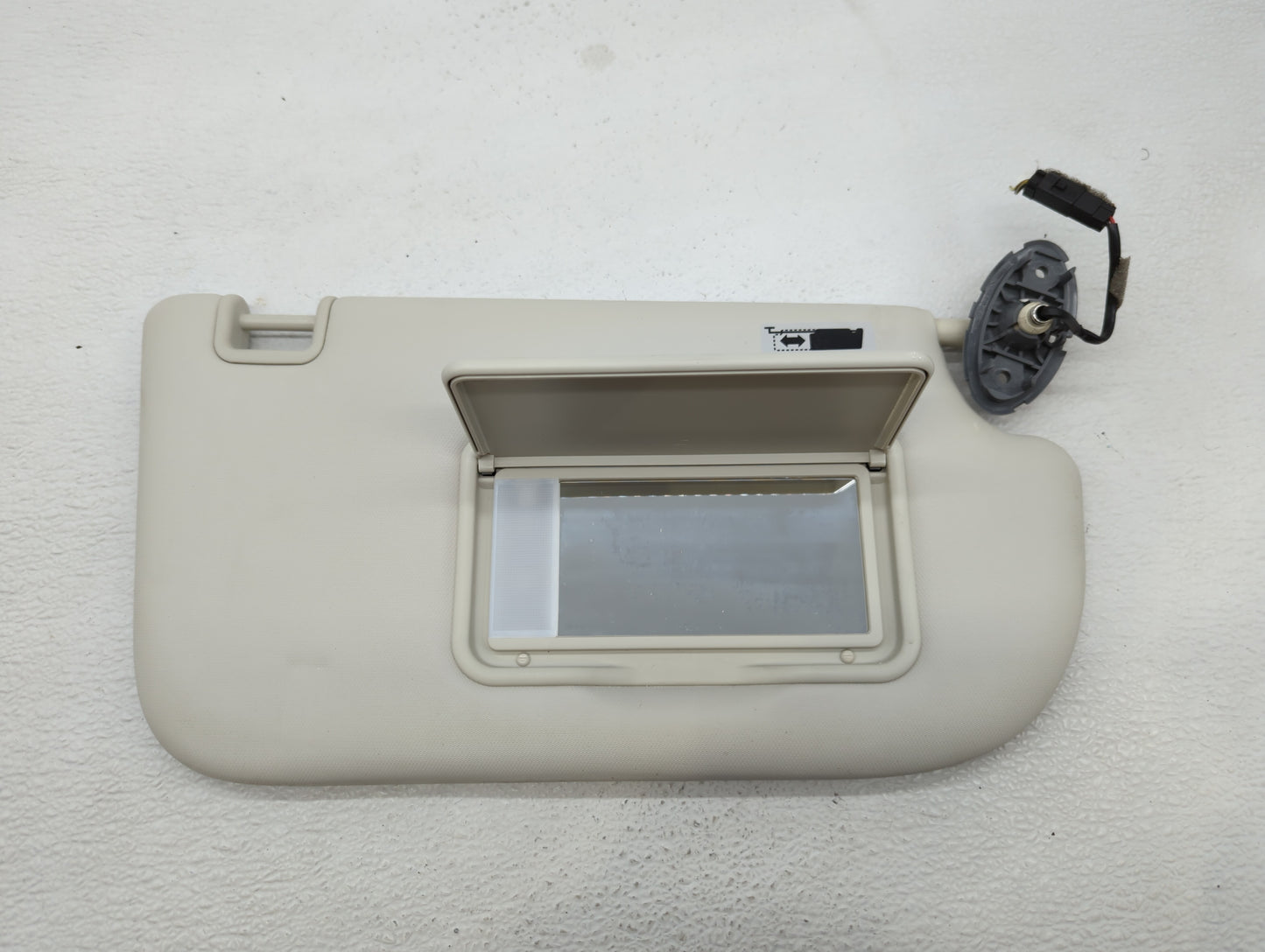 2013-2019 Ford Escape Sun Visor Shade Replacement Passenger Right Mirror Fits Fits 2013 2014 2015 2016 2017 2018 2019 OEM Us