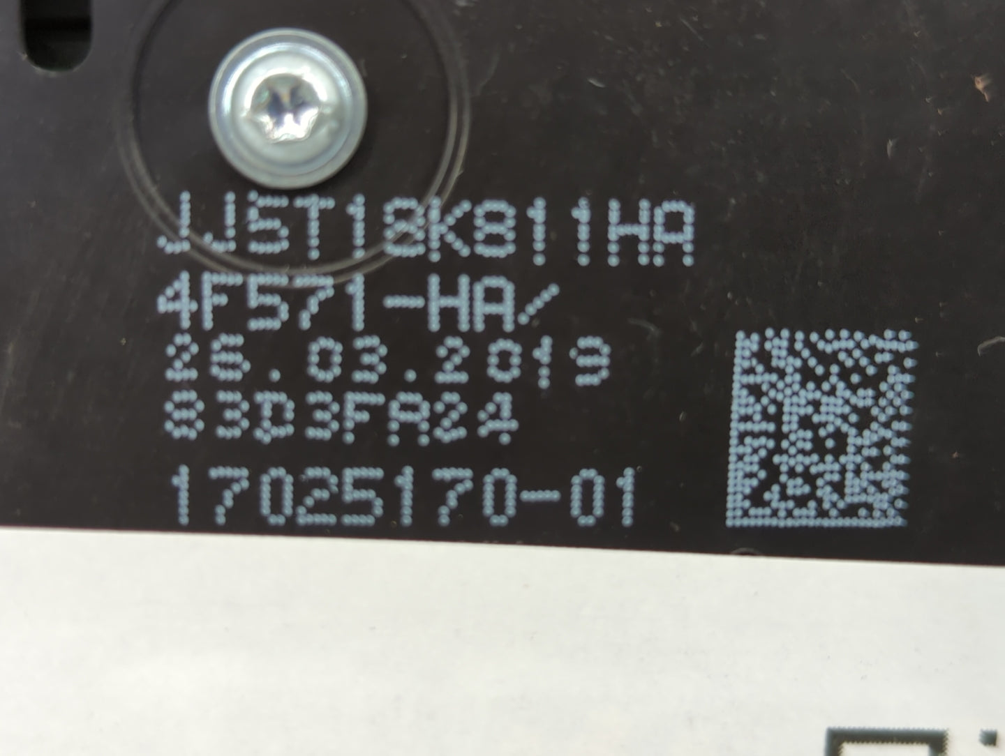 2017-2019 Ford Escape Am Fm Cd Player Radio Receiver - Oemusedautoparts1.com