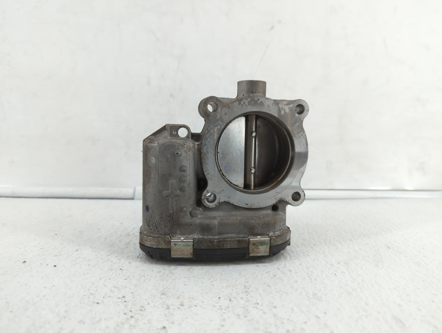 2017-2019 Ford Escape Throttle Body P/N:0 280 750 566 DS7E-9F991-BB Fits Fits 2014 2015 2016 2017 2018 2019 OEM Used Auto Pa