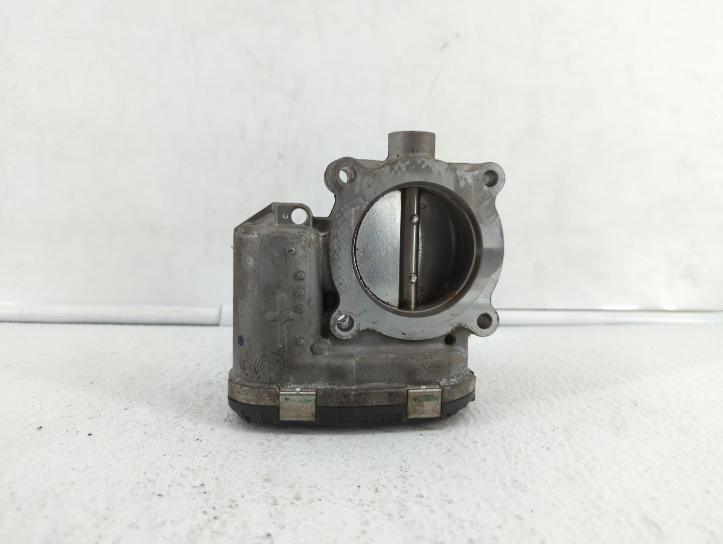 2017-2019 Ford Escape Throttle Body P/N:0 280 750 566 DS7E-9F991-BB Fits Fits 2014 2015 2016 2017 2018 2019 OEM Used Auto Pa