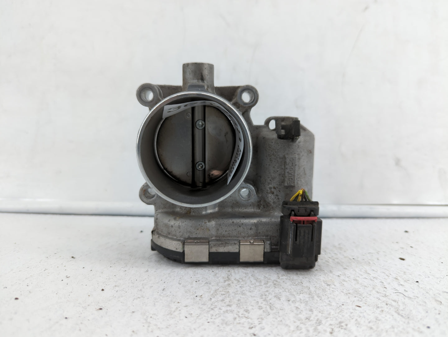 2017-2019 Ford Escape Throttle Body P/N:0 280 750 566 DS7E-9F991-BB Fits Fits 2014 2015 2016 2017 2018 2019 OEM Used Auto Pa