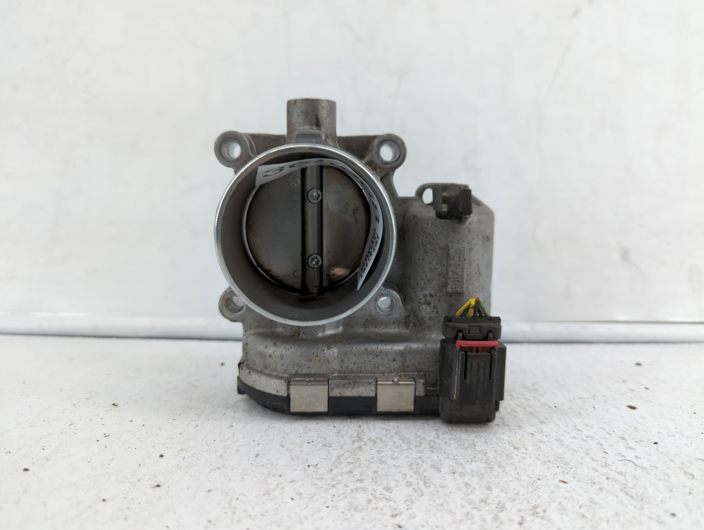 2017-2019 Ford Escape Throttle Body P/N:0 280 750 566 DS7E-9F991-BB Fits Fits 2014 2015 2016 2017 2018 2019 OEM Used Auto Pa