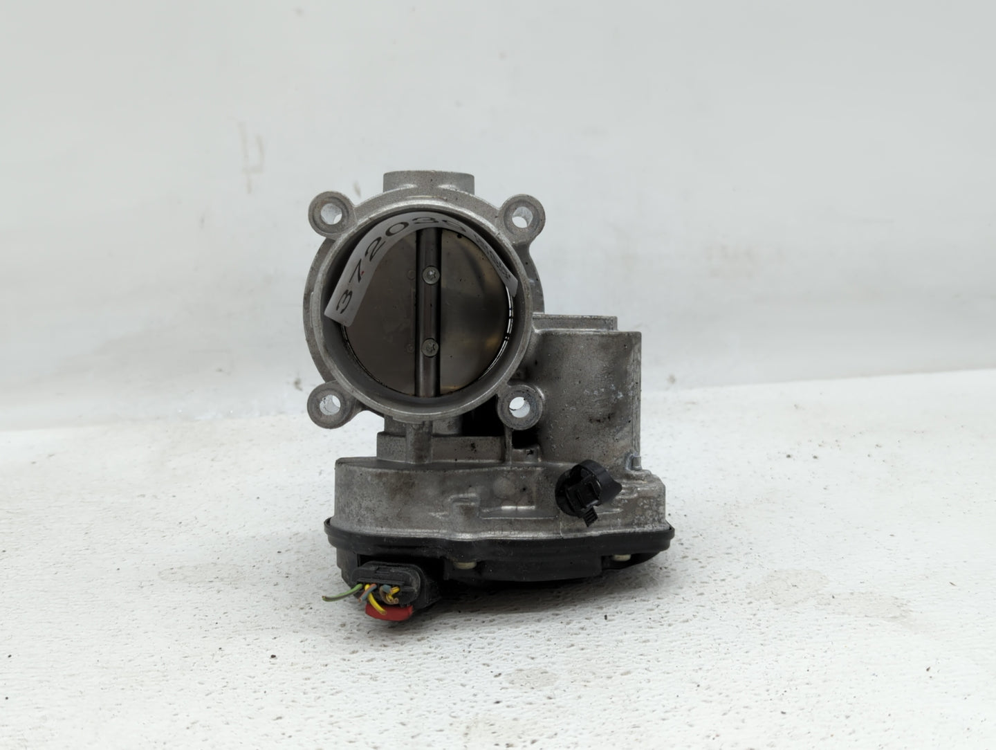 2013-2019 Ford Escape Throttle Body P/N:DS7E-9F991-AK DS7E-9F991-AD Fits Fits 2013 2014 2015 2016 2017 2018 2019 2020 OEM Us