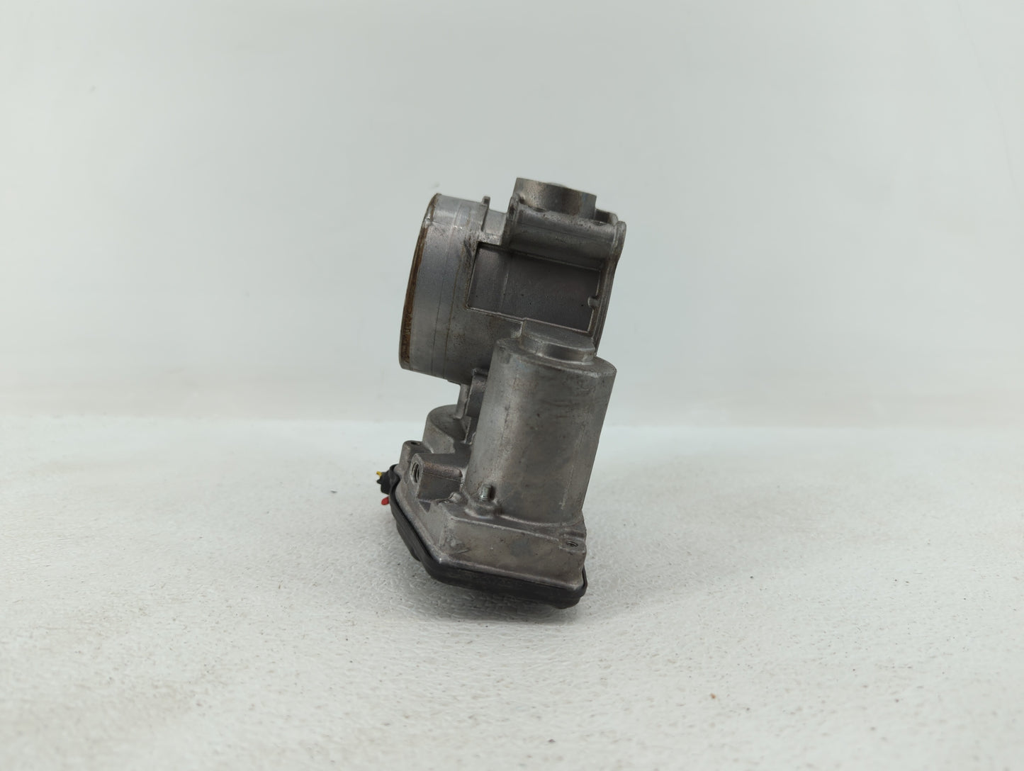 2013-2019 Ford Escape Throttle Body P/N:DS7E-9F991-AK DS7E-9F991-AD Fits Fits 2013 2014 2015 2016 2017 2018 2019 2020 OEM Us