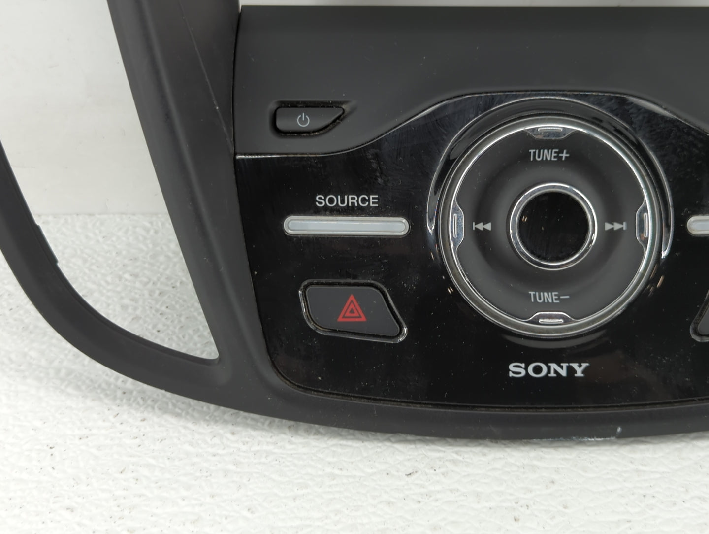 2017-2019 Ford Escape Am Fm Cd Player Radio Receiver - Oemusedautoparts1.com