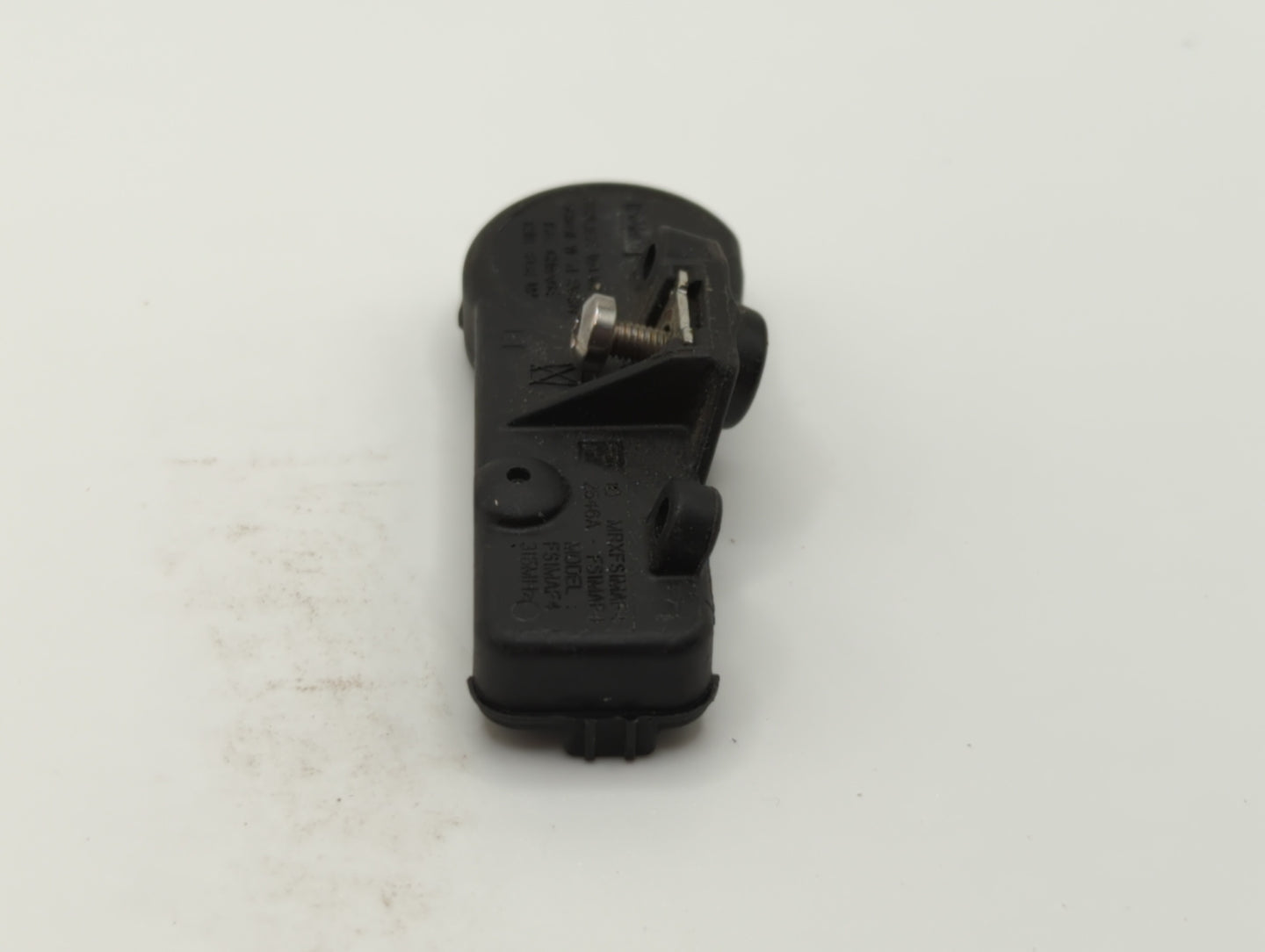 2017 Ford Escape Tire Pressure Monitoring System Sensor Tpms - Oemusedautoparts1.com