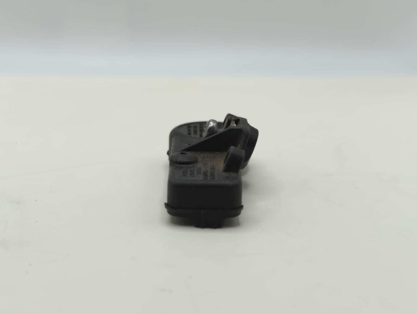 2017 Ford Escape Tire Pressure Monitoring System Sensor Tpms - Oemusedautoparts1.com