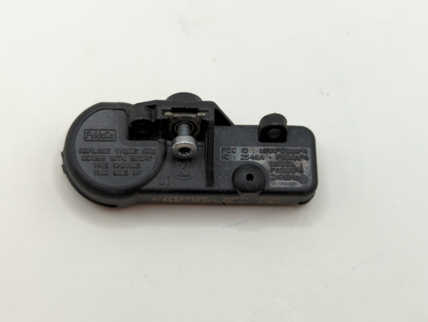 2017 Ford Escape Tire Pressure Monitoring System Sensor Tpms - Oemusedautoparts1.com
