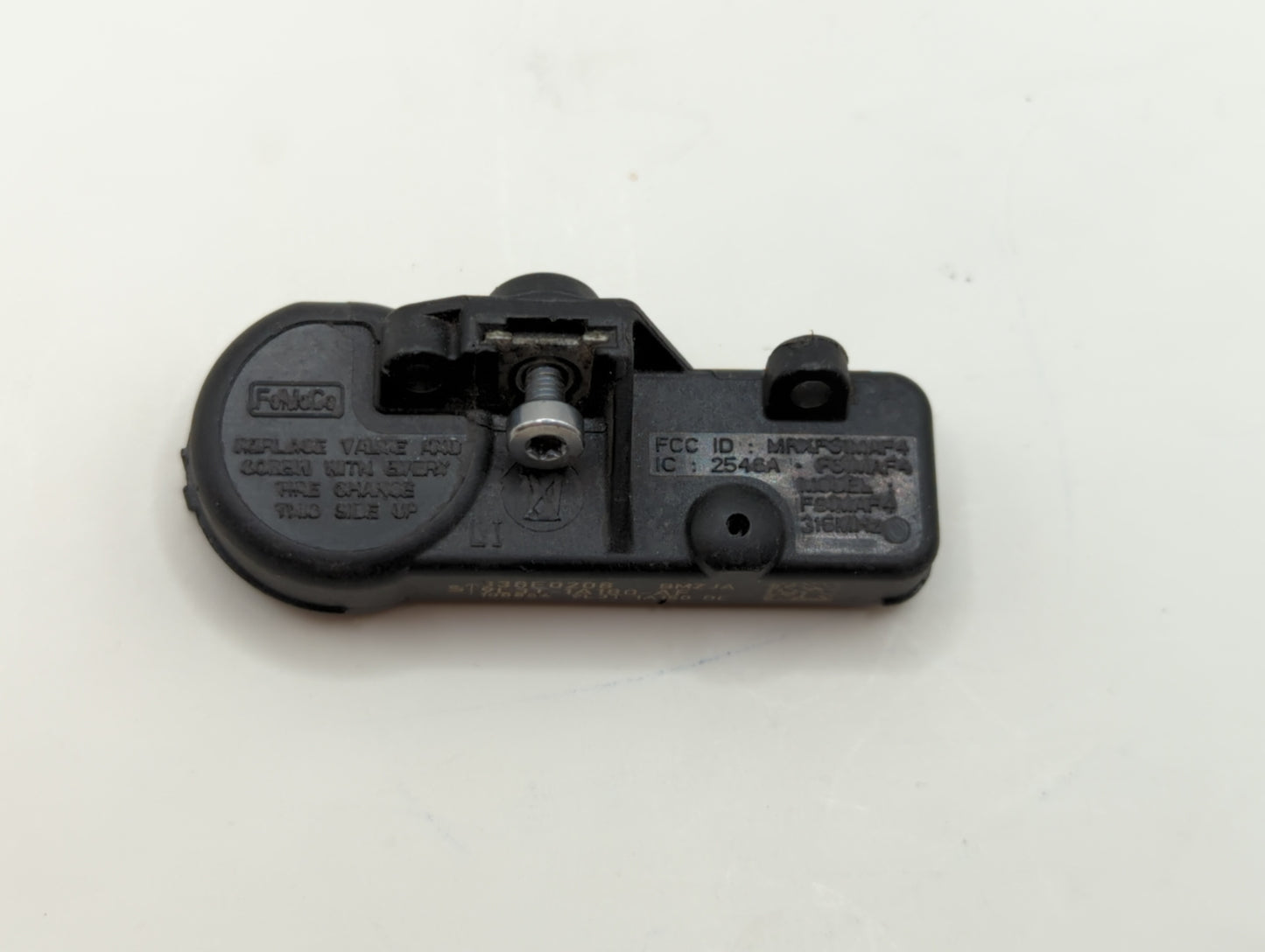2017 Ford Escape Tire Pressure Monitoring System Sensor Tpms - Oemusedautoparts1.com