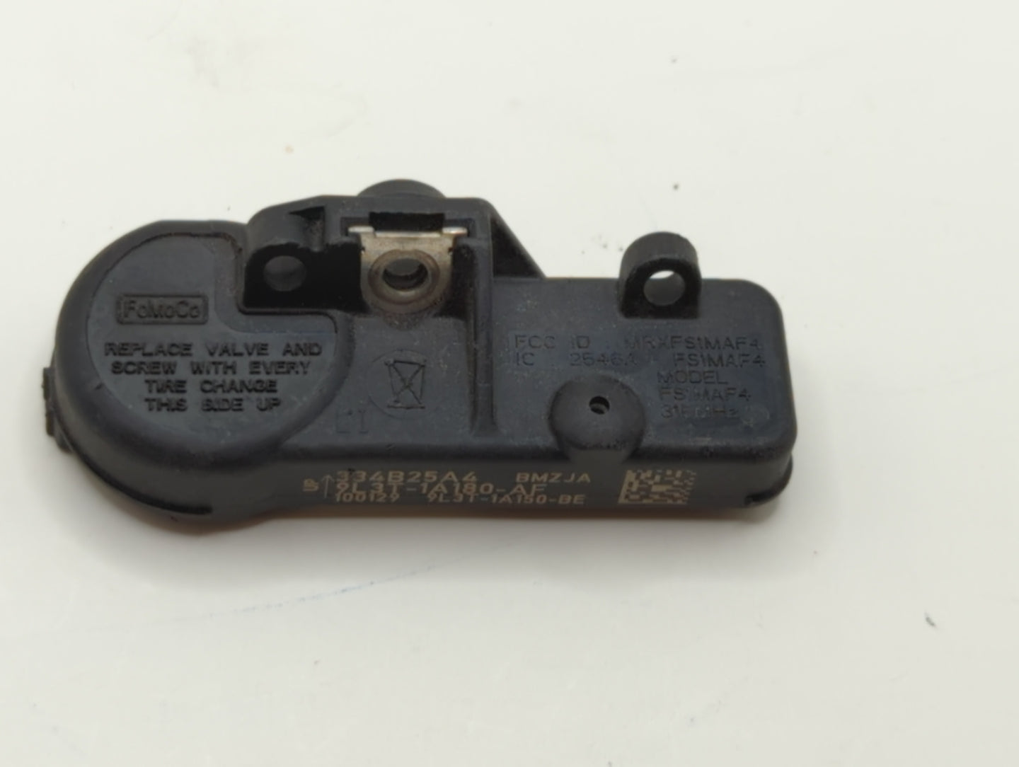 2017 Ford Escape Tire Pressure Monitoring System Sensor Tpms - Oemusedautoparts1.com