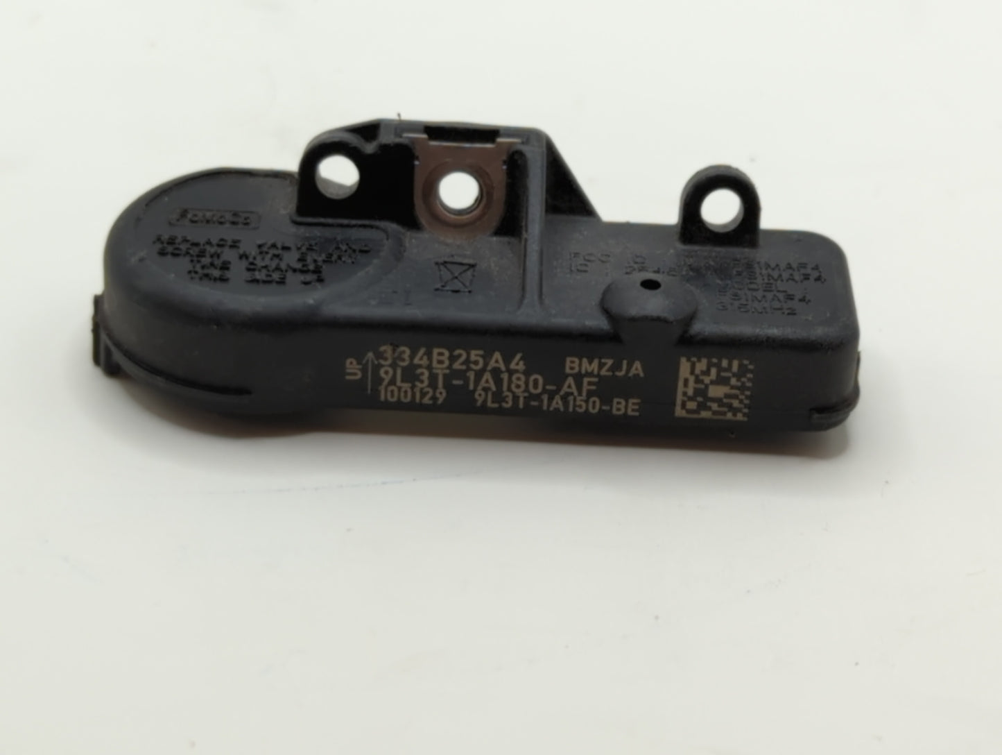 2017 Ford Escape Tire Pressure Monitoring System Sensor Tpms - Oemusedautoparts1.com