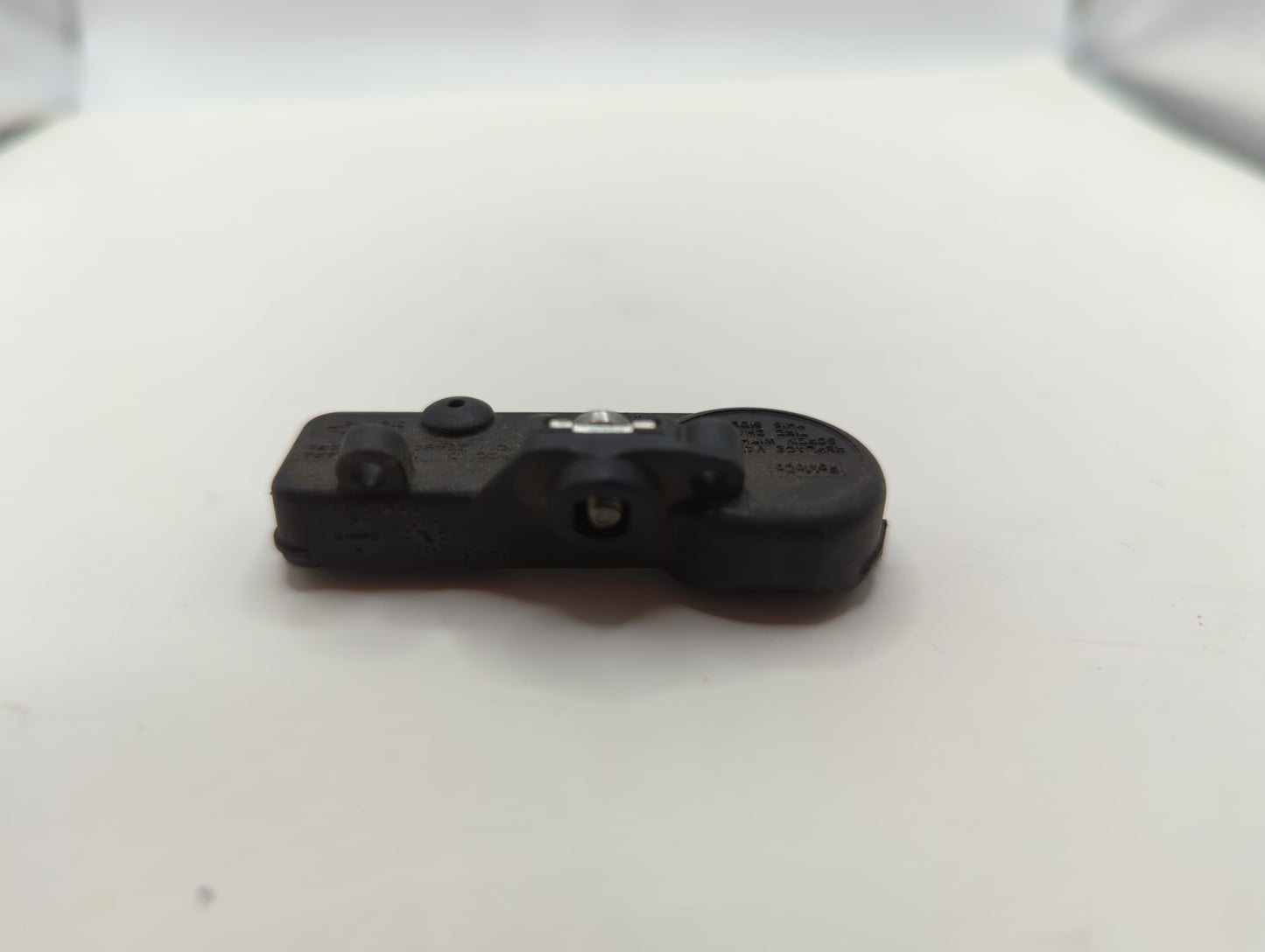 2017 Ford Escape Tire Pressure Monitoring System Sensor Tpms - Oemusedautoparts1.com