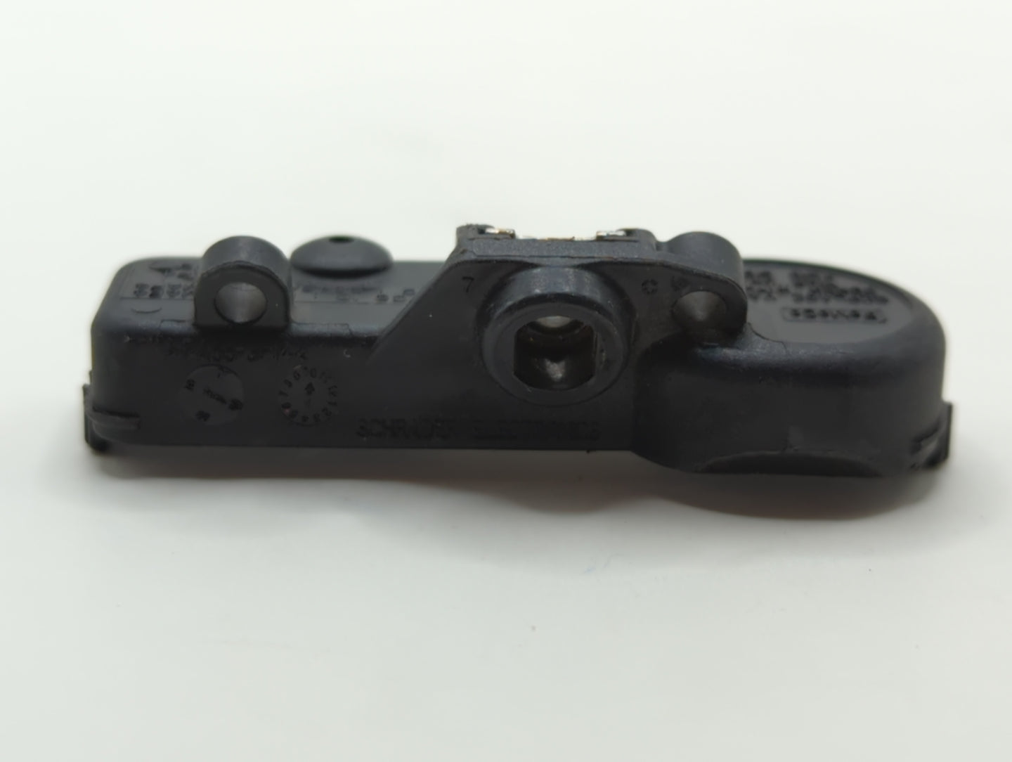 2017 Ford Escape Tire Pressure Monitoring System Sensor Tpms - Oemusedautoparts1.com
