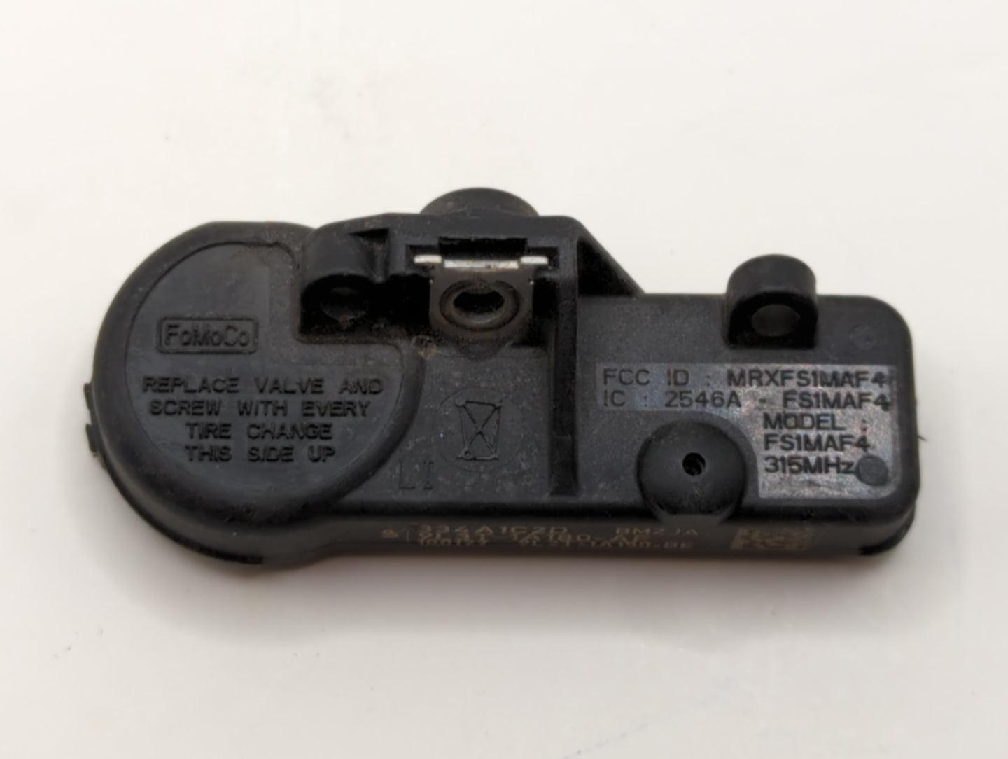 2017 Ford Escape Tire Pressure Monitoring System Sensor Tpms - Oemusedautoparts1.com