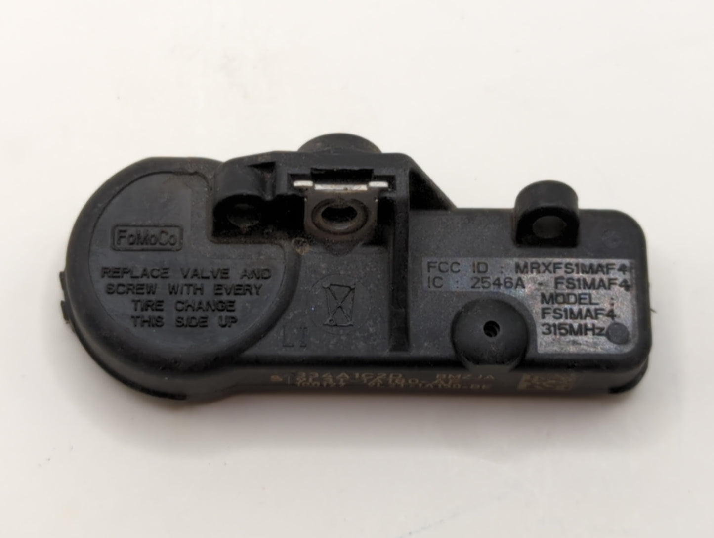 2017 Ford Escape Tire Pressure Monitoring System Sensor Tpms - Oemusedautoparts1.com