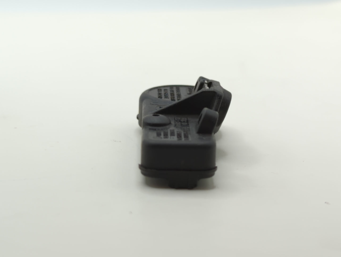 2017 Ford Escape Tire Pressure Monitoring System Sensor Tpms - Oemusedautoparts1.com