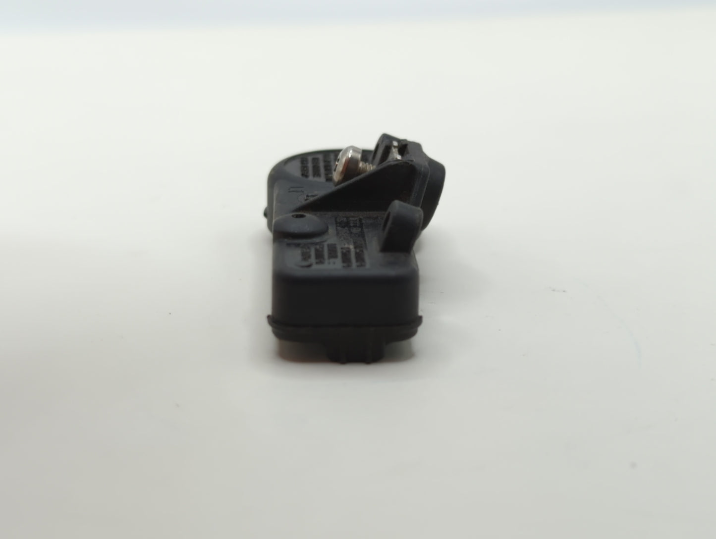 2017 Ford Escape Tire Pressure Monitoring System Sensor Tpms - Oemusedautoparts1.com