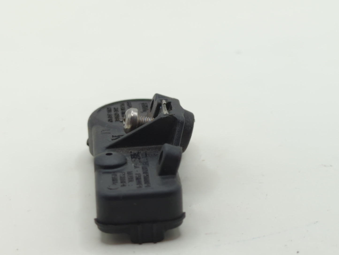 2017 Ford Escape Tire Pressure Monitoring System Sensor Tpms - Oemusedautoparts1.com