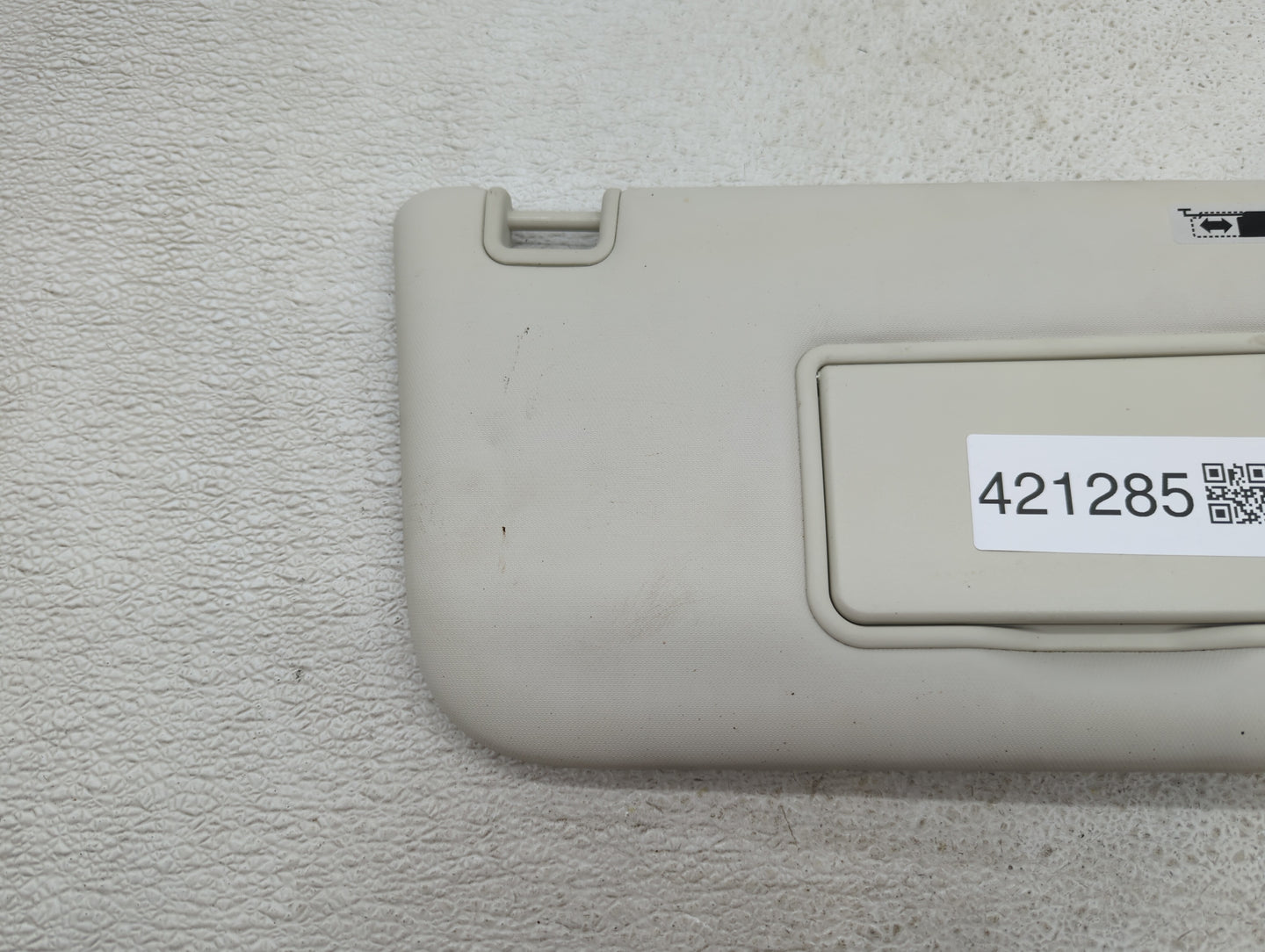 2013-2019 Ford Escape Sun Visor Shade Replacement Passenger Right Mirror Fits Fits 2013 2014 2015 2016 2017 2018 2019 OEM Us
