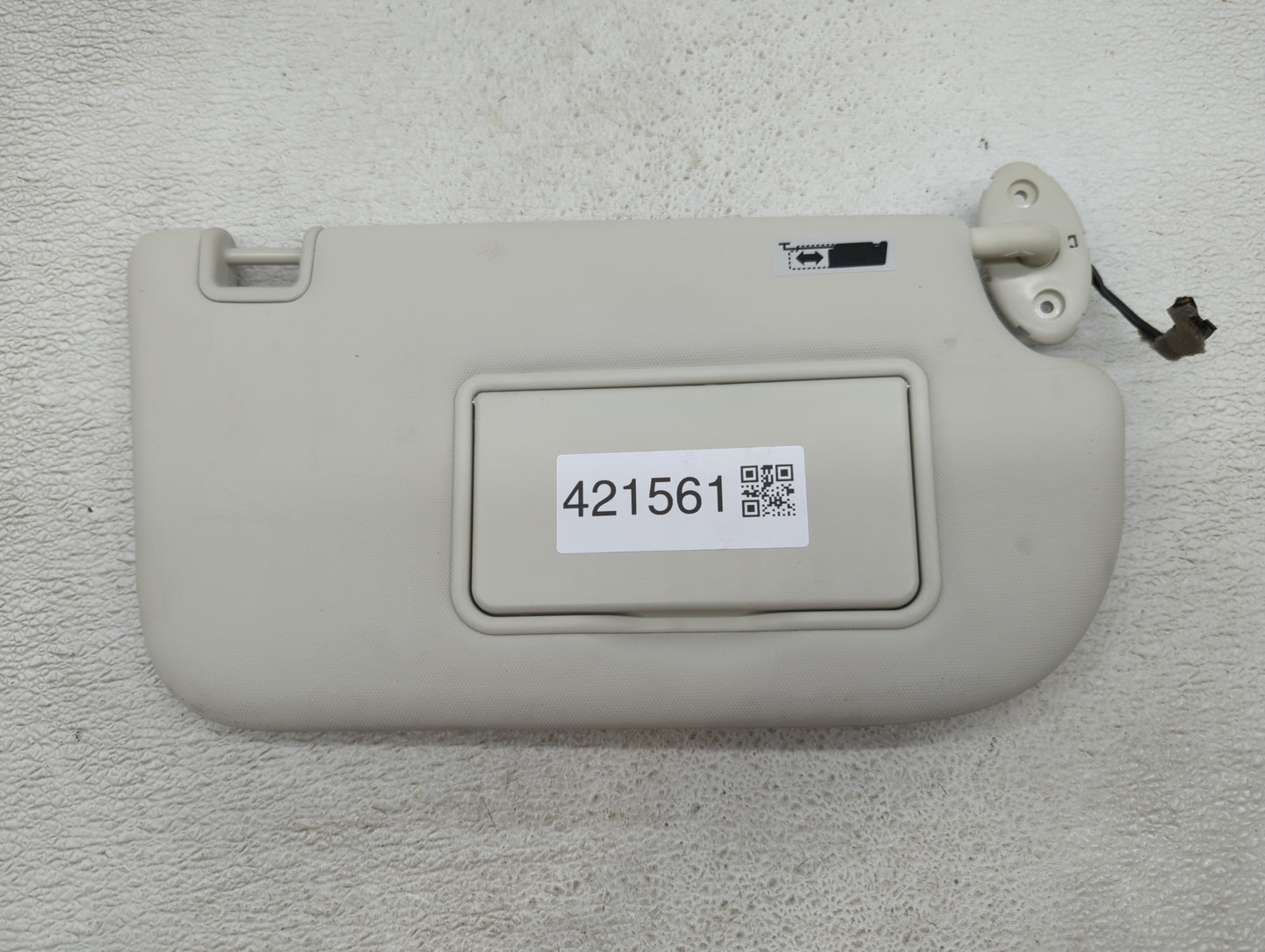 2013-2019 Ford Escape Sun Visor Shade Replacement Passenger Right Mirror Fits Fits 2013 2014 2015 2016 2017 2018 2019 OEM Us