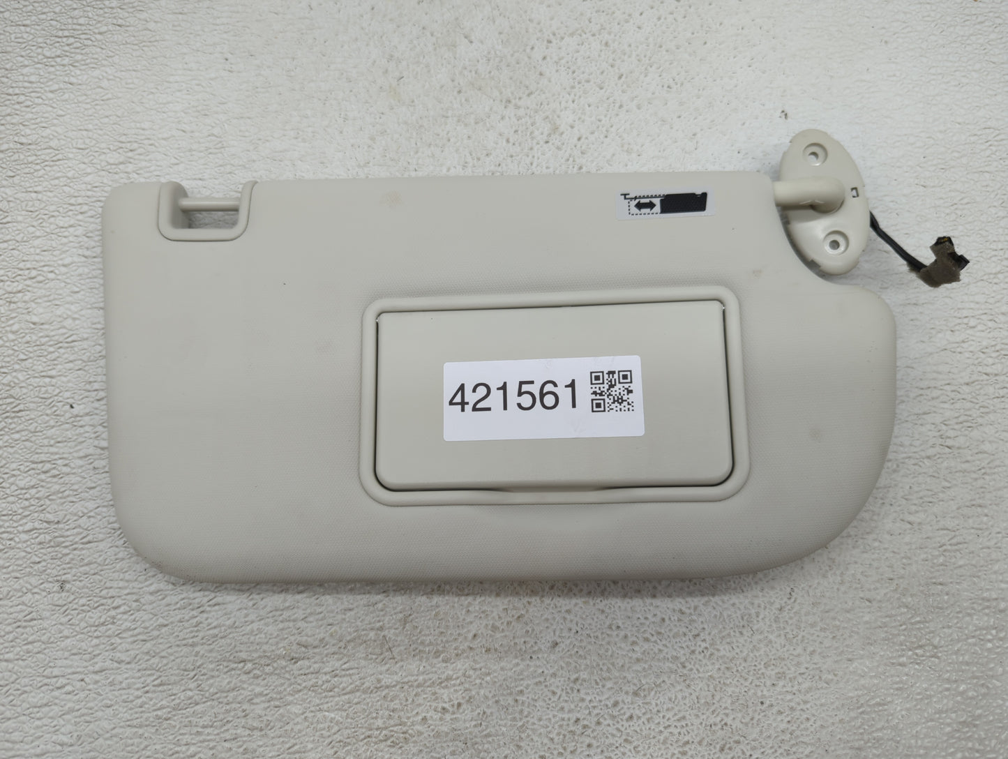 2013-2019 Ford Escape Sun Visor Shade Replacement Passenger Right Mirror Fits Fits 2013 2014 2015 2016 2017 2018 2019 OEM Us