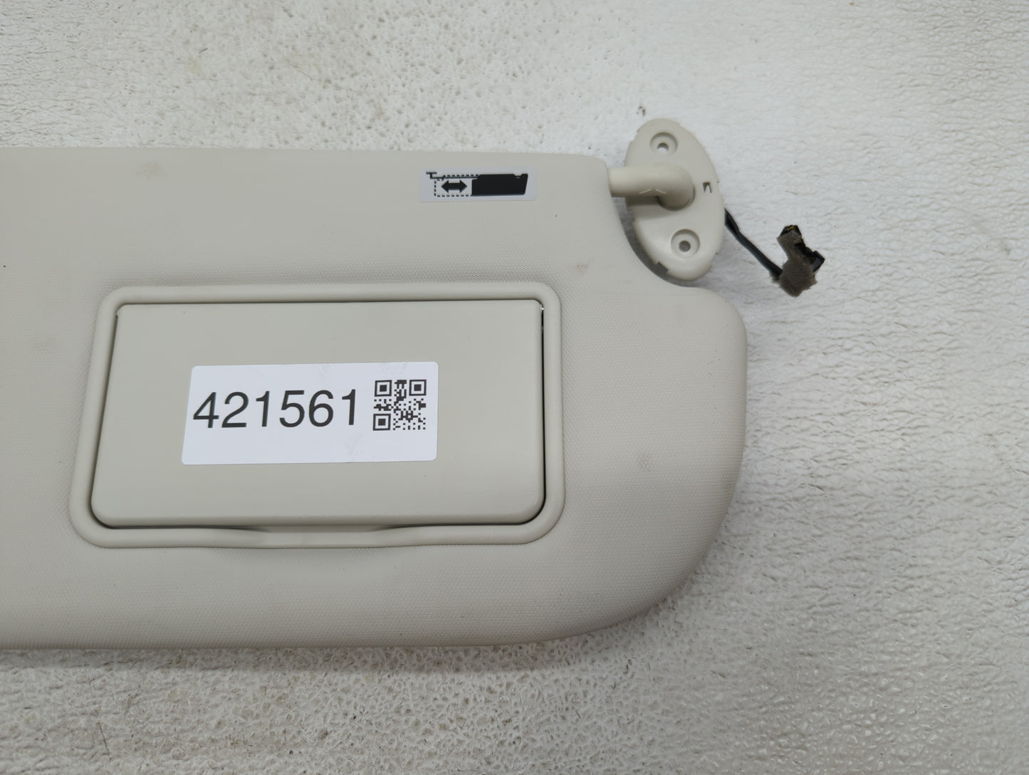 2013-2019 Ford Escape Sun Visor Shade Replacement Passenger Right Mirror Fits Fits 2013 2014 2015 2016 2017 2018 2019 OEM Us