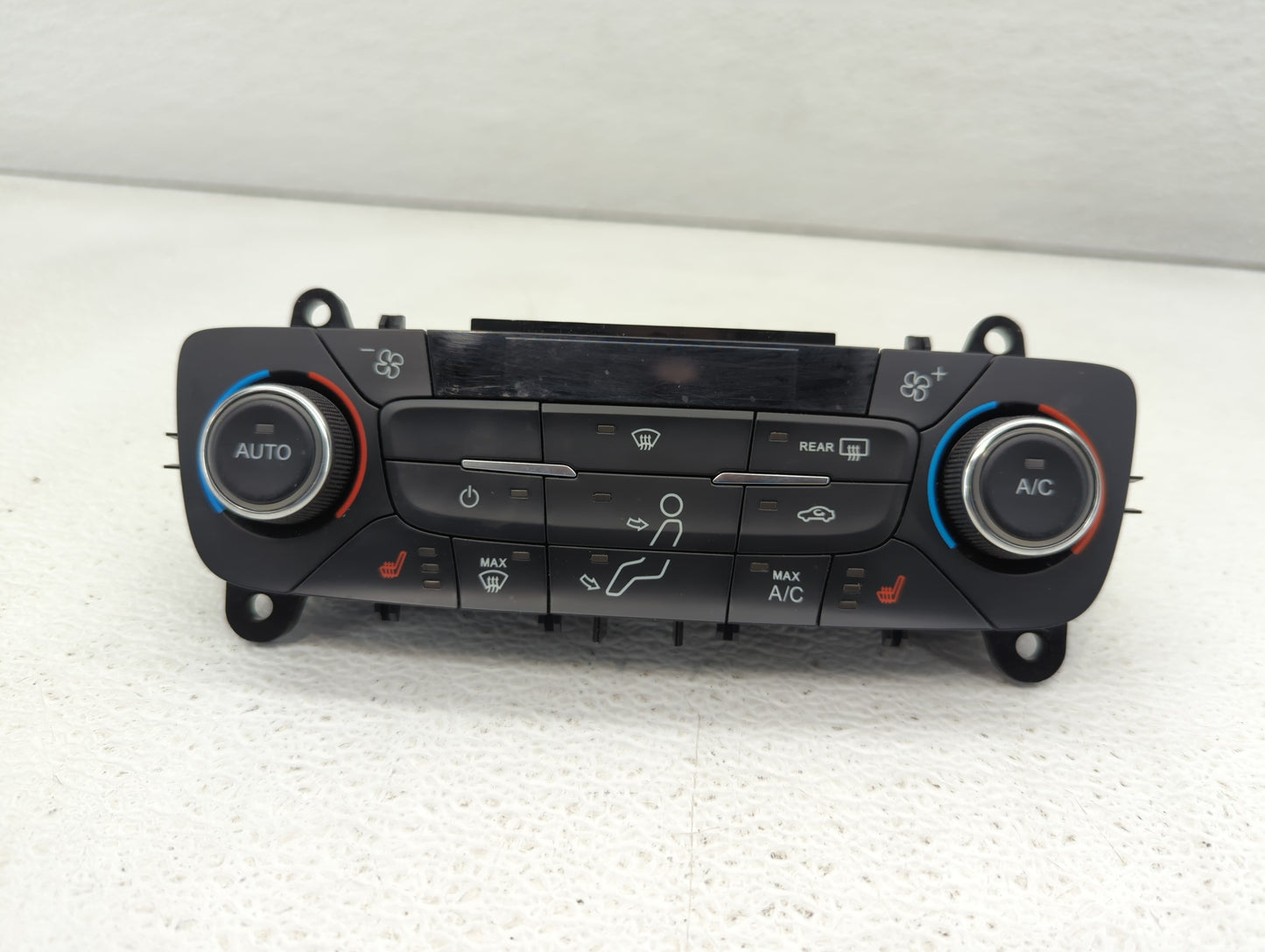 2017 Ford Escape Climate Control Module Temperature AC/Heater Replacement P/N:GJ5T-18C612-EA GJ5T-18C612-FA, GJ5T-18C612-CH 