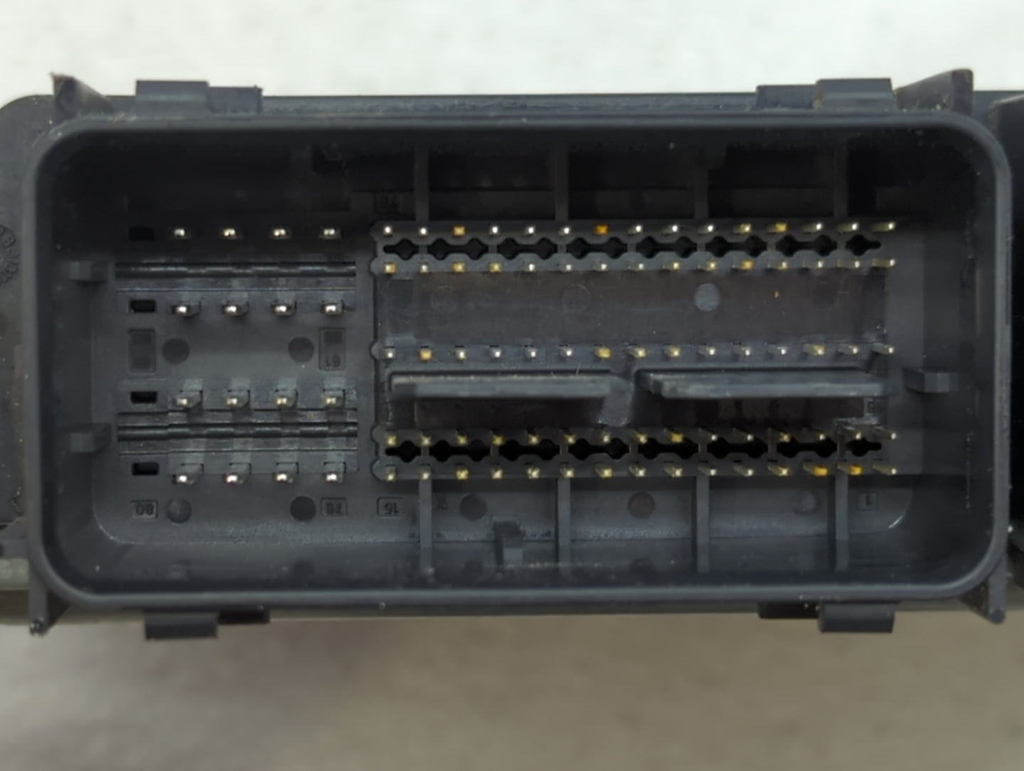 2017-2019 Ford Escape PCM Engine Control Computer ECU ECM PCU OEM P/N:FV6A-12B684-AB HJ5A-12A650-MA Fits Fits 2017 2018 2019