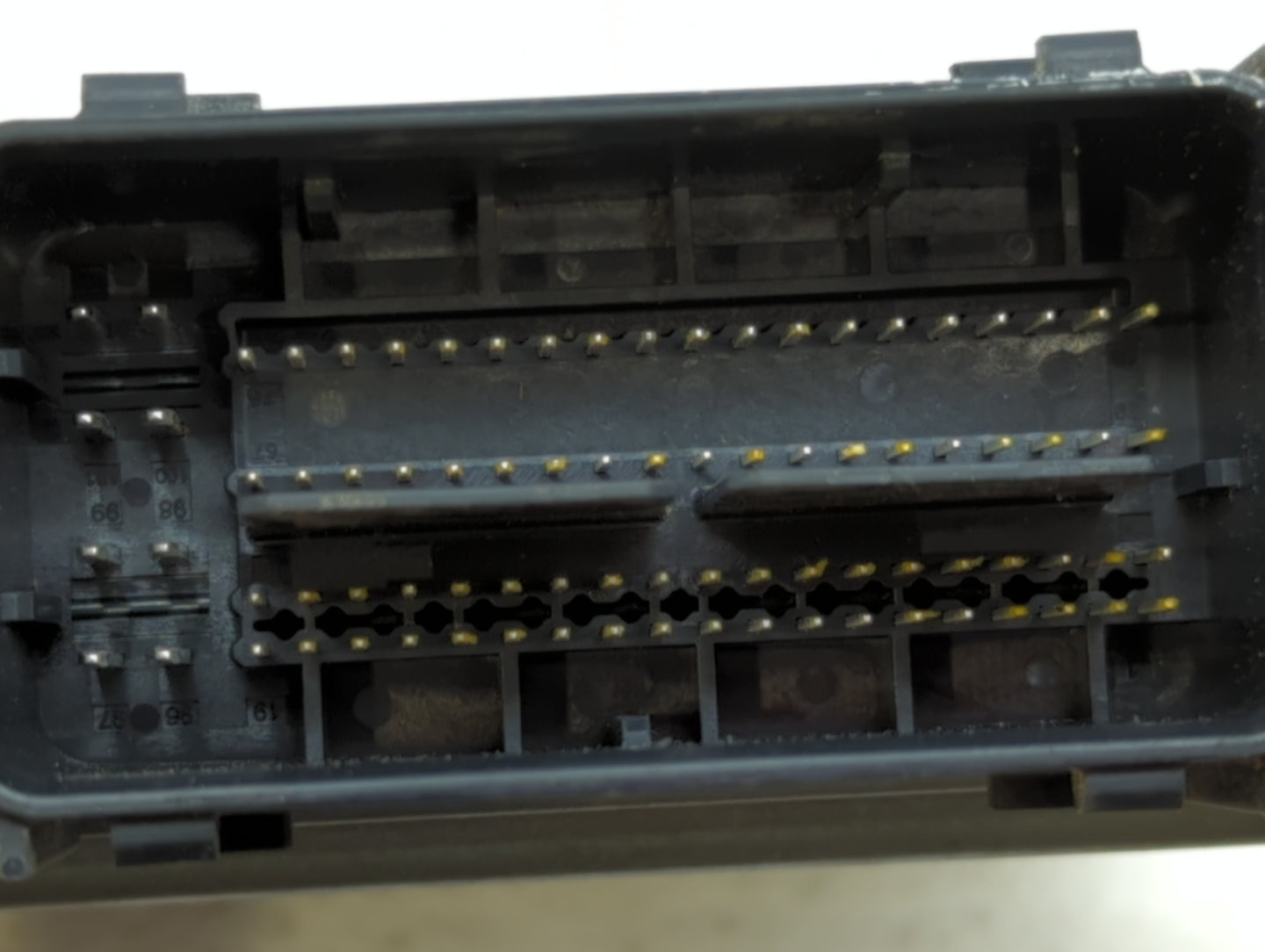 2017-2019 Ford Escape PCM Engine Control Computer ECU ECM PCU OEM P/N:FV6A-12B684-AB HJ5A-12A650-MA Fits Fits 2017 2018 2019