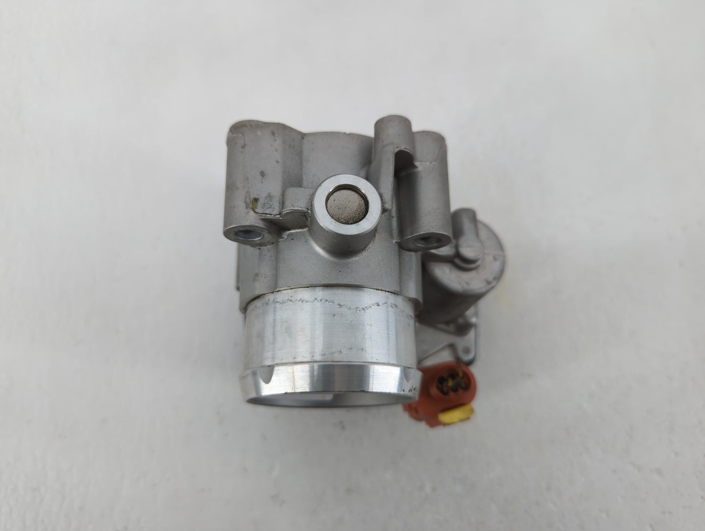 2017-2019 Ford Escape Throttle Body P/N:DS7G-9F991-BB DS7G-9F991-CA Fits Fits 2014 2015 2016 2017 2018 2019 2020 OEM Used Au