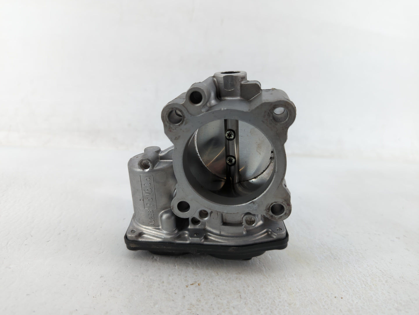 2017-2019 Ford Escape Throttle Body P/N:DS7G-9F991-BB DS7G-9F991-CA Fits Fits 2014 2015 2016 2017 2018 2019 2020 OEM Used Au