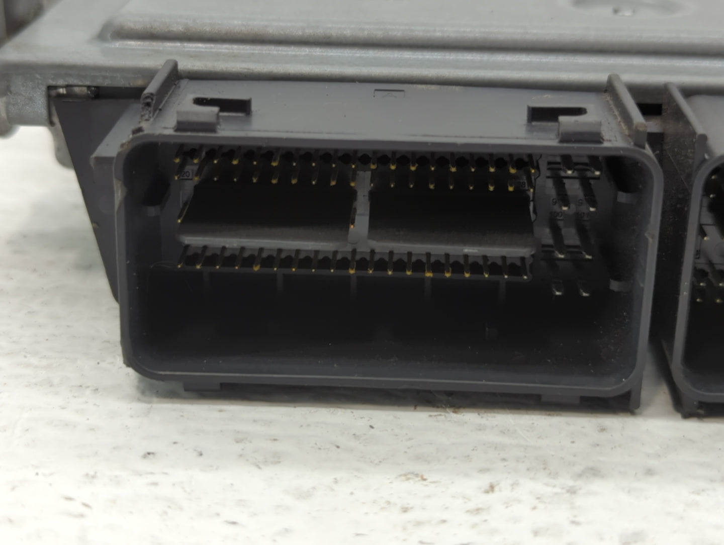 2017-2019 Ford Escape PCM Engine Control Computer ECU ECM PCU OEM P/N:HJ5A-12A650-MA FV6A-12B684-AB Fits Fits 2017 2018 2019