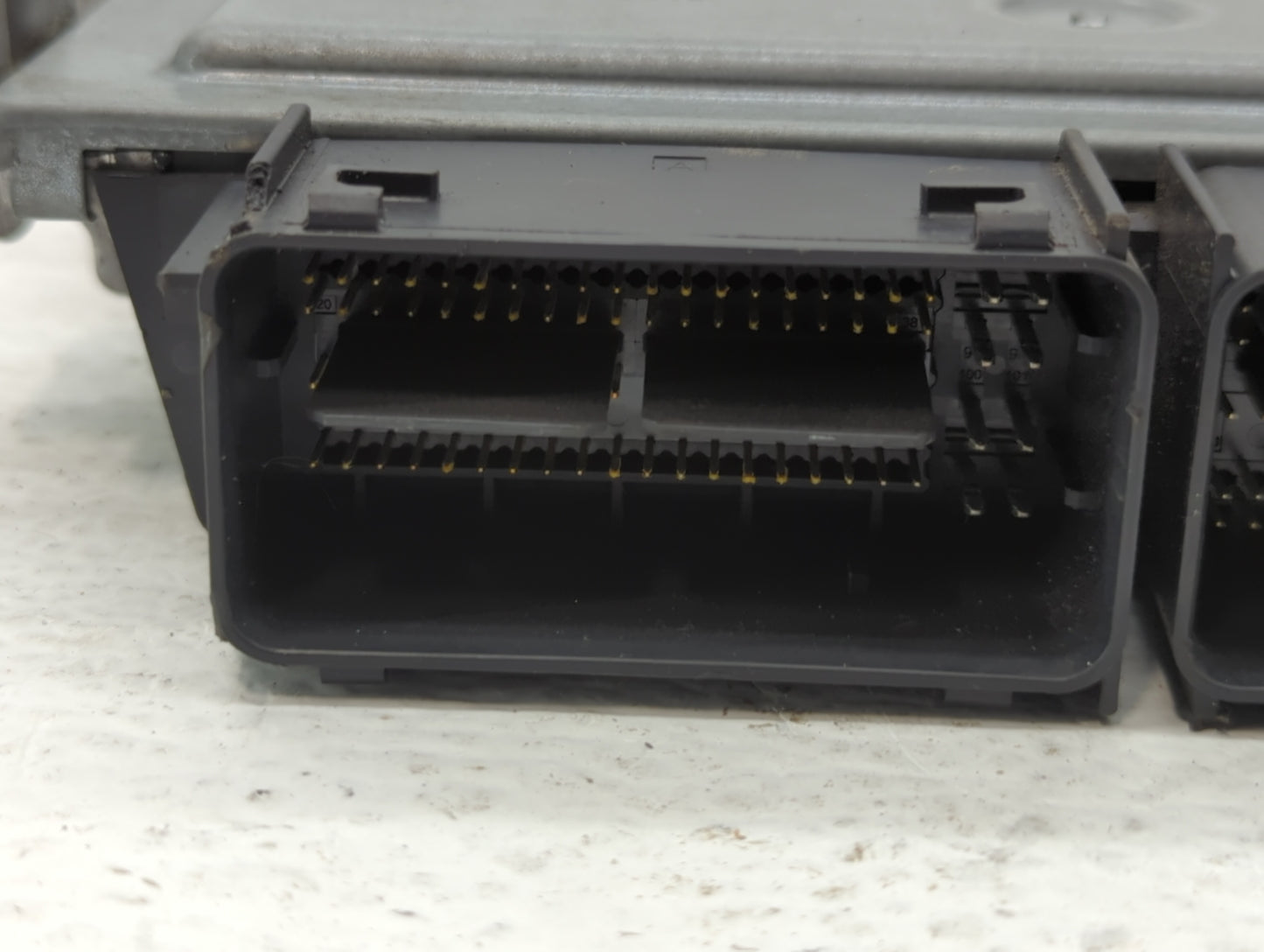 2017-2019 Ford Escape PCM Engine Control Computer ECU ECM PCU OEM P/N:HJ5A-12A650-MA FV6A-12B684-AB Fits Fits 2017 2018 2019