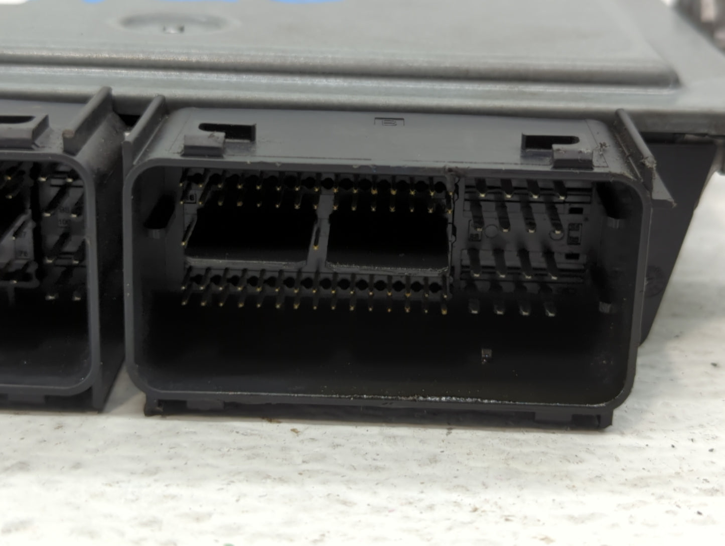 2017-2019 Ford Escape PCM Engine Control Computer ECU ECM PCU OEM P/N:HJ5A-12A650-MA FV6A-12B684-AB Fits Fits 2017 2018 2019