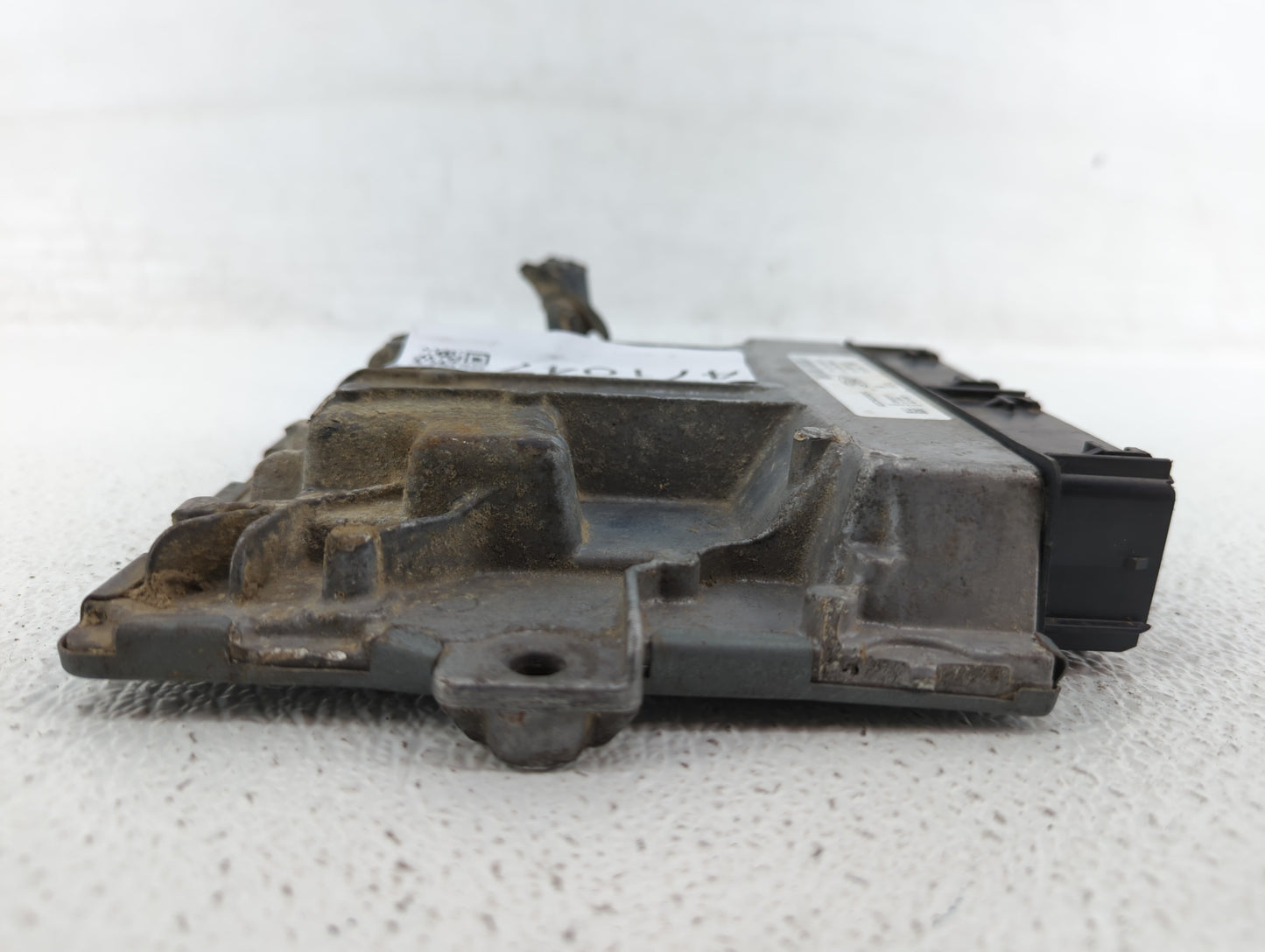 2017-2019 Ford Escape PCM Engine Control Computer ECU ECM PCU OEM P/N:HJ5A-12A650-MA FV6A-12B684-AB Fits Fits 2017 2018 2019