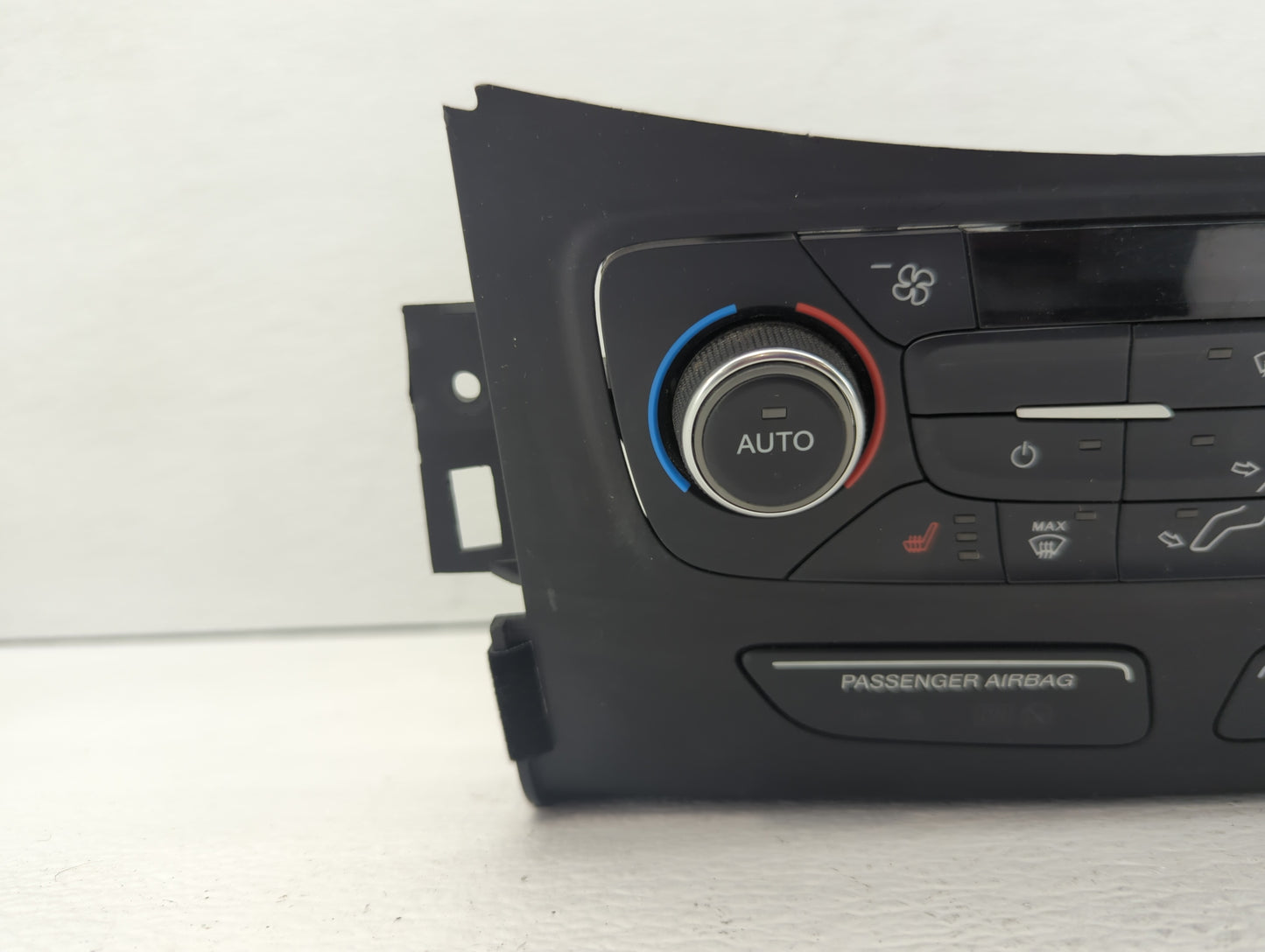 2017 Ford Escape Climate Control Module Temperature AC/Heater Replacement P/N:GJ5T-18C612-EA GJ5T-18C612-FA, GJ5T-18C612-CH 