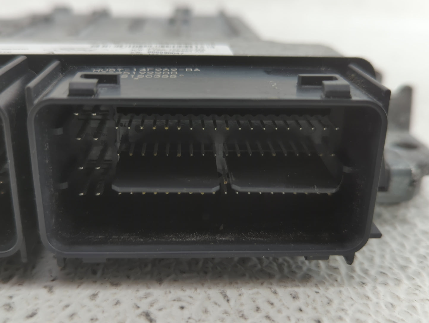 2017-2019 Ford Escape PCM Engine Control Computer ECU ECM PCU OEM P/N:HJ5A-12A650-MA FV6A-12B684-AB Fits Fits 2017 2018 2019